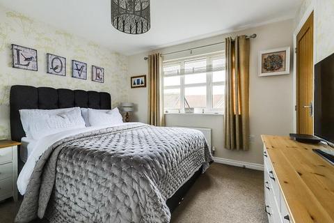 4 bedroom detached house for sale - Aldridge Way, Buntingford