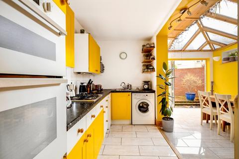 22 Balmain Street, Bristol, BS4 3BX