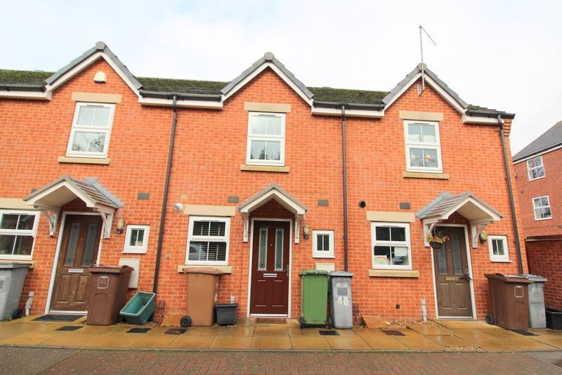 Snitterfield Drive, Shirley, Solihull 2 bed house £895 pcm (£207 pw)