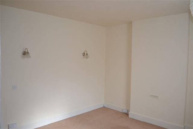 5 thurlow - feb12 012.jpg