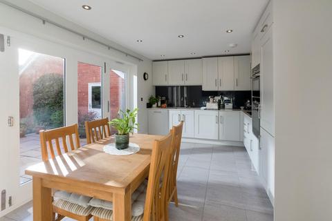3 Badgers Close, Welford On Avon, Stratford-upon-avon, CV37 8FA