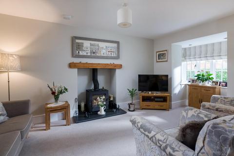 3 Badgers Close, Welford On Avon, Stratford-upon-avon, CV37 8FA