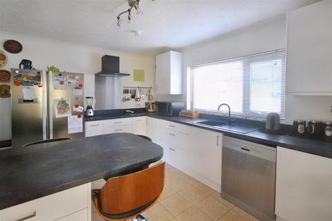 Croeso Drefach Road, Meidrim, Carmarthen, SA33 5PA