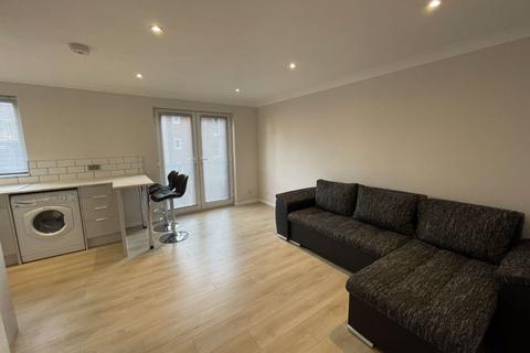 1 bedroom flat to rent - Monmouth House, Swansea Marina, SA1