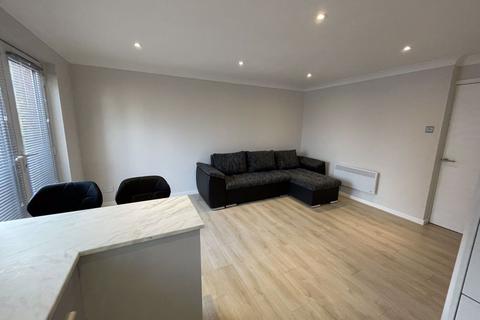 1 bedroom flat to rent - Monmouth House, Swansea Marina, SA1