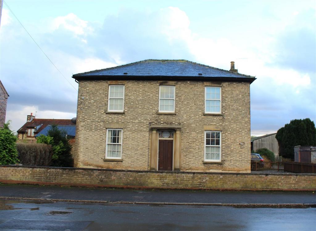 Westgate, North Cave, Brough 4 bed farm house £895 pcm (£207 pw)