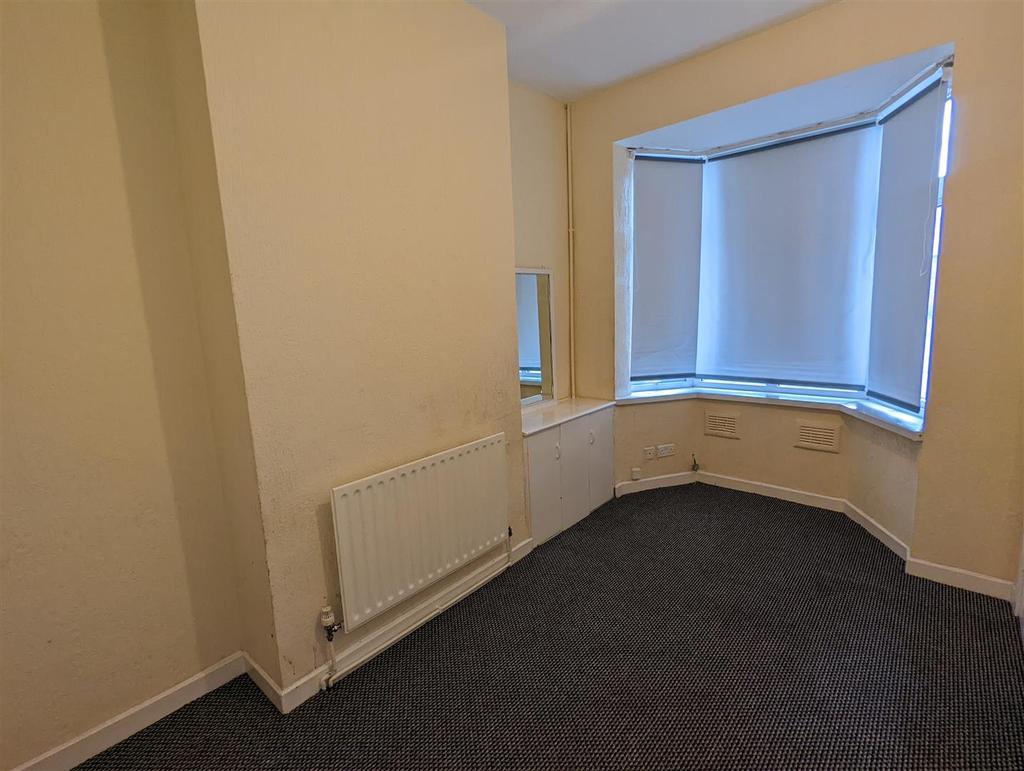 Smith Street, Coventry 3 bed terraced house £150,000