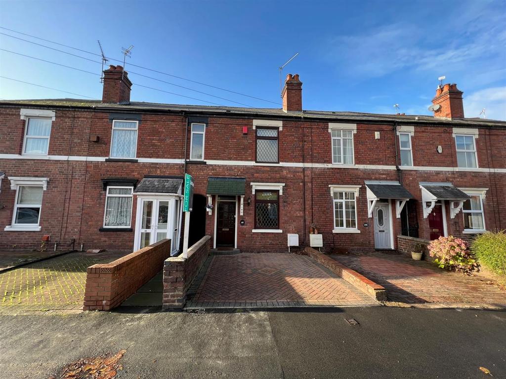 Bridle Road, Stourbridge, DY8 4QE 2 bed terraced house for sale £280,000