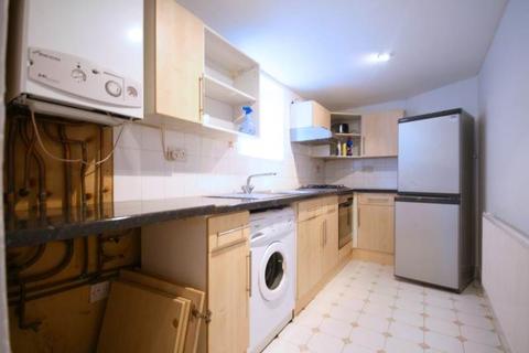 2 bedroom flat to rent - Mountview Road, Crouch End/ Finsbury Park, N4