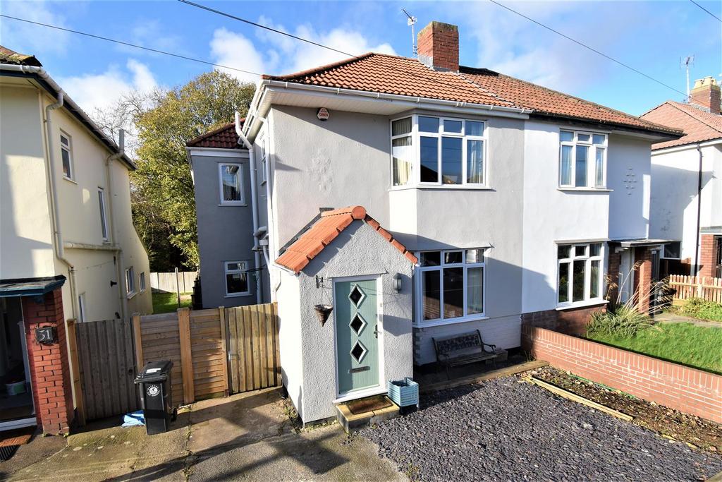 Lakewood Crescent, WestburyonTrym 4 bed semidetached house £560,000
