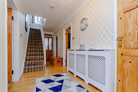 3 Ripon Way, Carlton Miniott, Thirsk, YO7 4LR