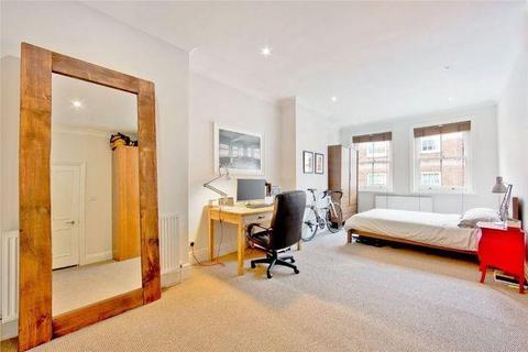 3 bedroom flat to rent - Weymouth Mews, London