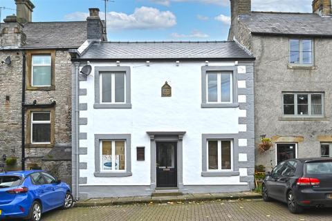 4 bedroom character property to rent - Agora House, The Pot Market, Tideswell, Derbyshire