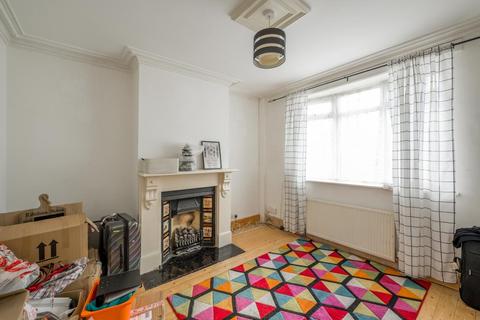 16 Oakham Road, Dudley, DY2 7TB