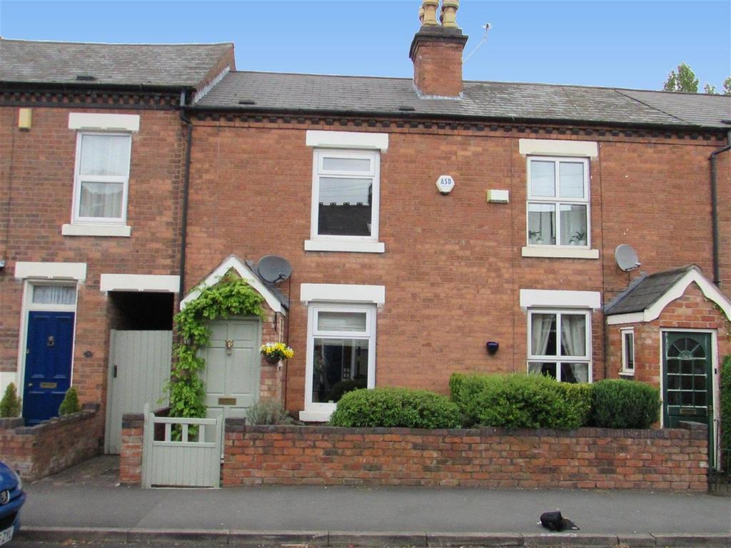 Highbridge Road, Sutton Coldfield... 2 bed terraced house £875 pcm (£202 pw)