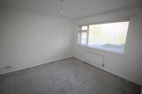 2 bedroom bungalow to rent, RUSTINGTON ROAD, BRIGHTON