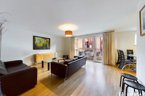 2 bedroom flat to rent - Lochrin Place, Fountainbridge, Edinburgh, EH3