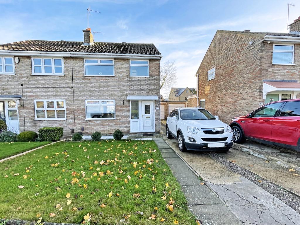 Millbank Close, Hartlepool, TS27 3 bed semidetached house £169,995