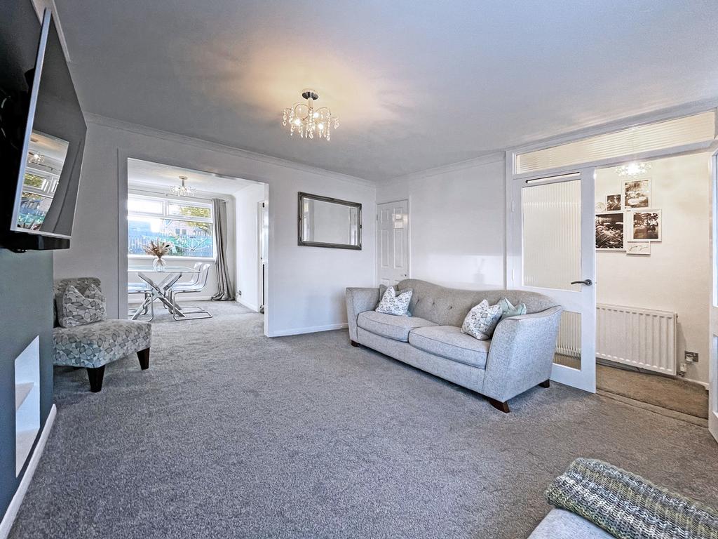 Millbank Close, Hartlepool, TS27 3 bed semidetached house £169,995