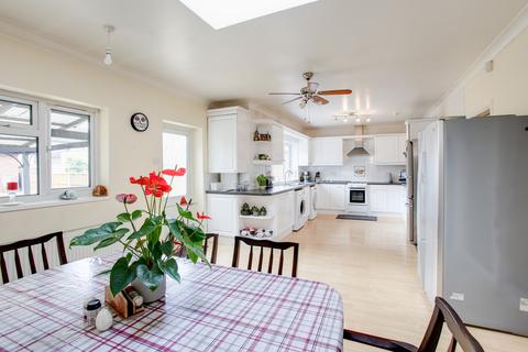 14 Locarno Road, Greenford, UB6 8SN
