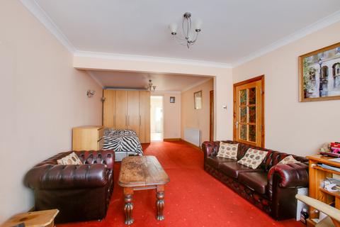 14 Locarno Road, Greenford, UB6 8SN