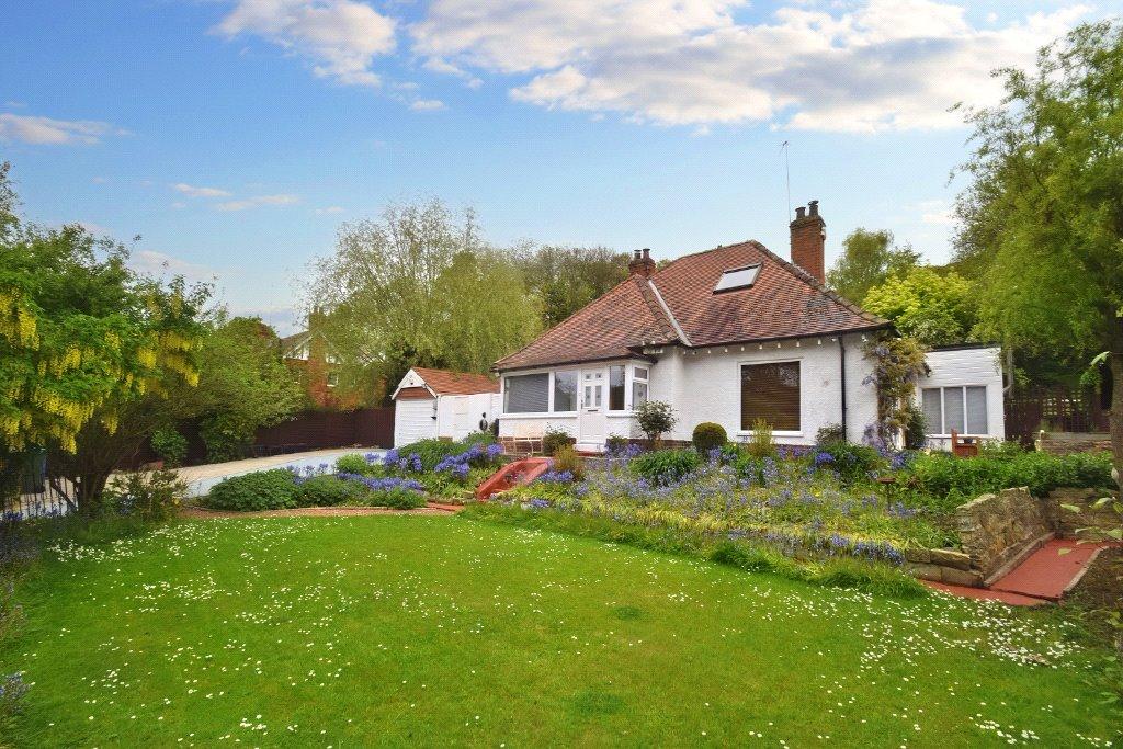 Mere Lane, Scarborough, North Yorkshire, YO11 3 bed bungalow for sale