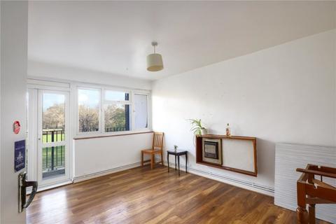 11 Fields Estate, London, E8 4LS