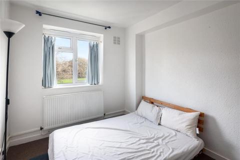 11 Fields Estate, London, E8 4LS