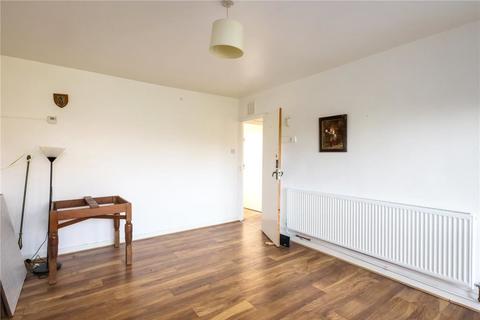11 Fields Estate, London, E8 4LS