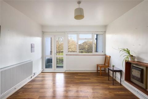 11 Fields Estate, London, E8 4LS