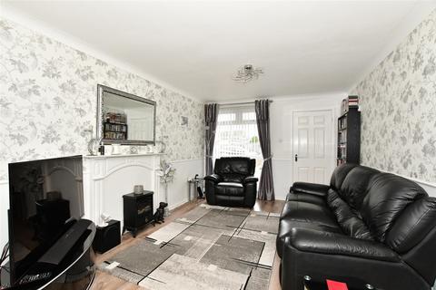 64 Tangmere Crescent, Hornchurch, RM12 5PX