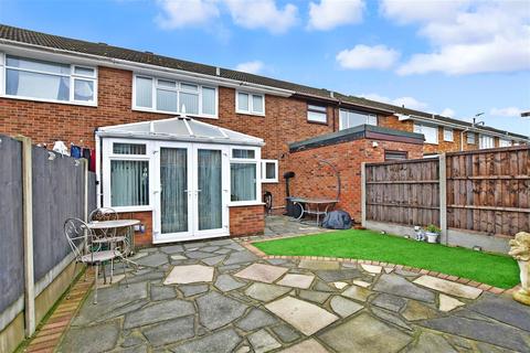 64 Tangmere Crescent, Hornchurch, RM12 5PX