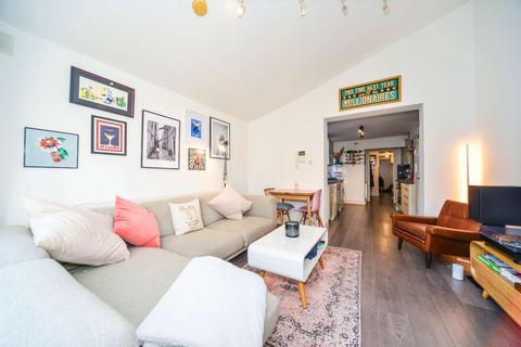 2 bedroom flat to rent, Copleston Road, East Dulwich, London