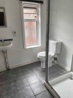 5 bedroom terraced house to rent - Rippingham Road, Manchester