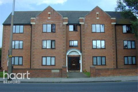 1 bedroom flat to rent - Beaumont House