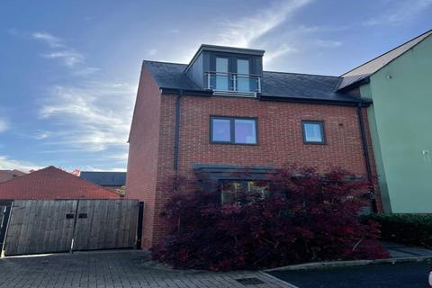 4 bedroom semi-detached house to rent - Barclay Fold Lawley