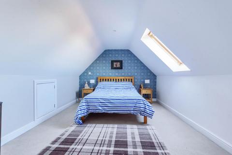 Coombe Cottage Eynsham Road, Sutton, Witney, OX29 5RZ