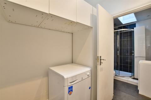 26 Warwick Road, Sutton, SM1 4AP
