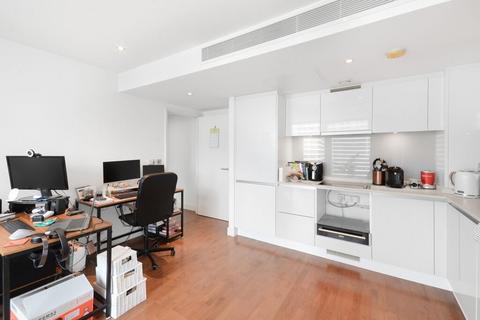 1 bedroom flat for sale, Landmark East, London E14