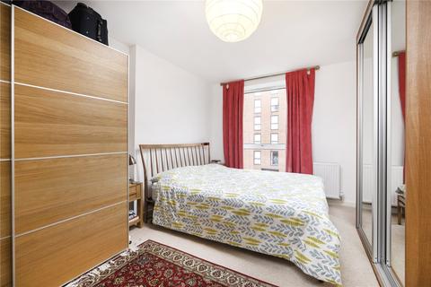 2 bedroom apartment for sale - Butterfly Court, Bathurst Square, London, N15