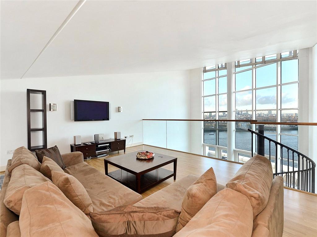 Orion Point, 7 Crews Street, E14 2 bed penthouse £3,575 pcm (£825 pw)