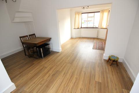 78 Buckland Way, Worcester Park, KT4 8NS