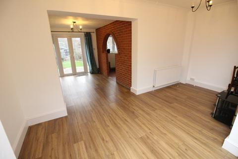 78 Buckland Way, Worcester Park, KT4 8NS