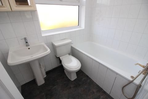 78 Buckland Way, Worcester Park, KT4 8NS