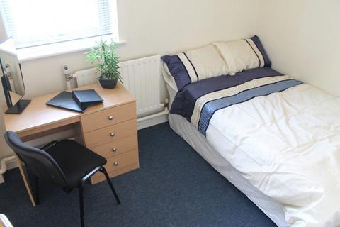 2 bedroom flat to rent, 11 Goldsmith Street Flat 15, Royal House, NOTTINGHAM NG1 5JS