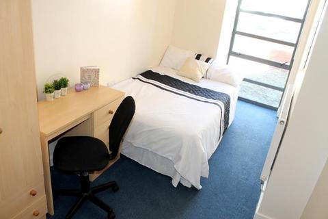 4 bedroom flat to rent - 15a, Arthur Street Flat 1, NOTTINGHAM NG7 4DW