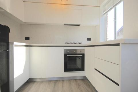 2 bedroom terraced house to rent - Mulgrave Road, Croydon, Surrey, CR0