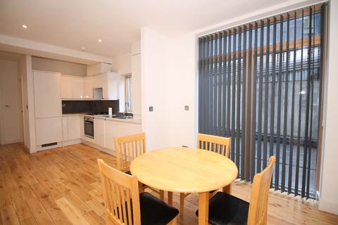 1 bedroom flat to rent - Shirley Street, Canning Town, E16