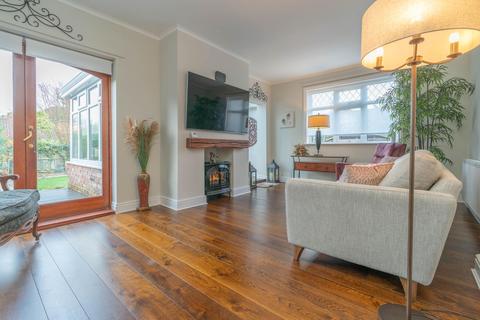 3 bedroom semi-detached house for sale - Bexton Road, Knutsford