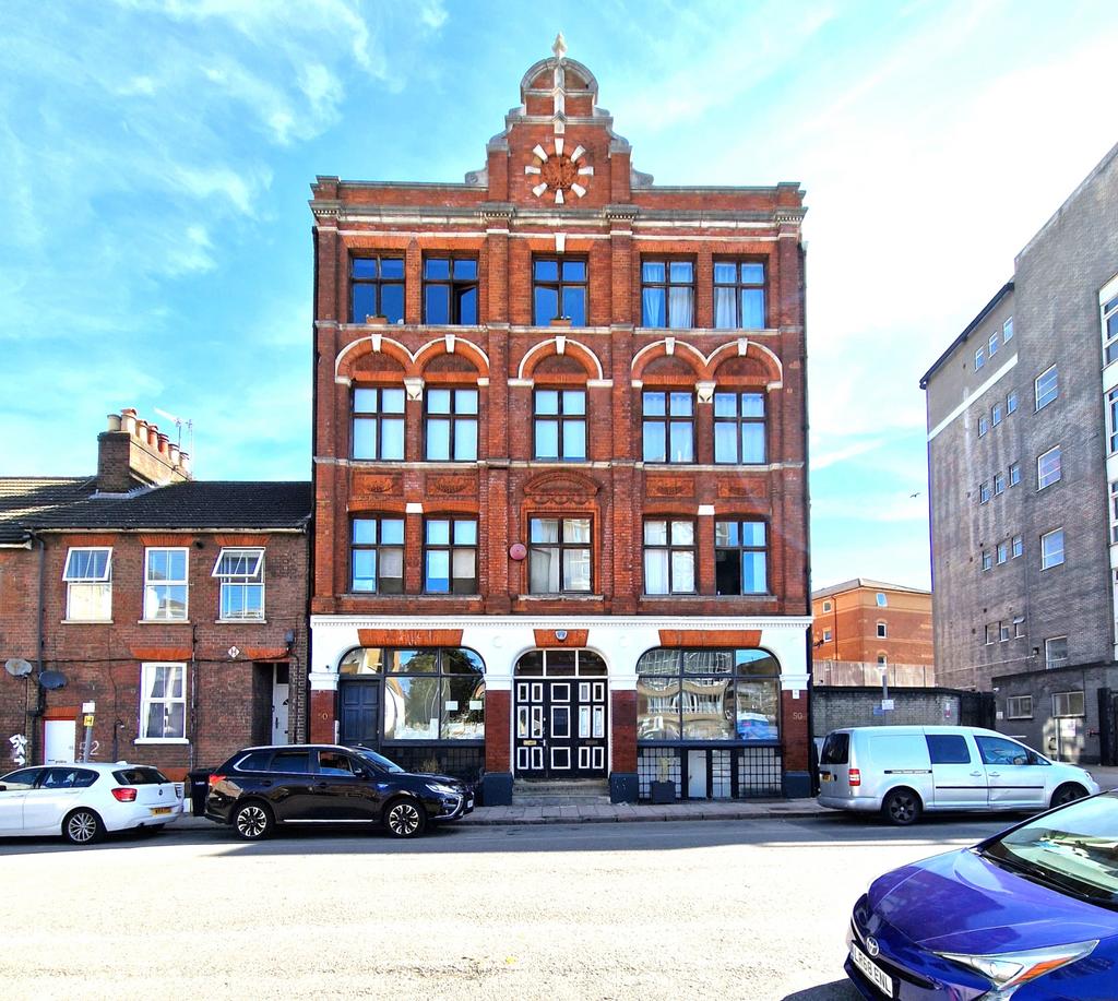 A very well maintained one bedroom second floor f